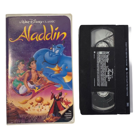 🍒 $10ea or 3/$20 Disney Aladdin Black Diamond VHS - Picture 4 of 4